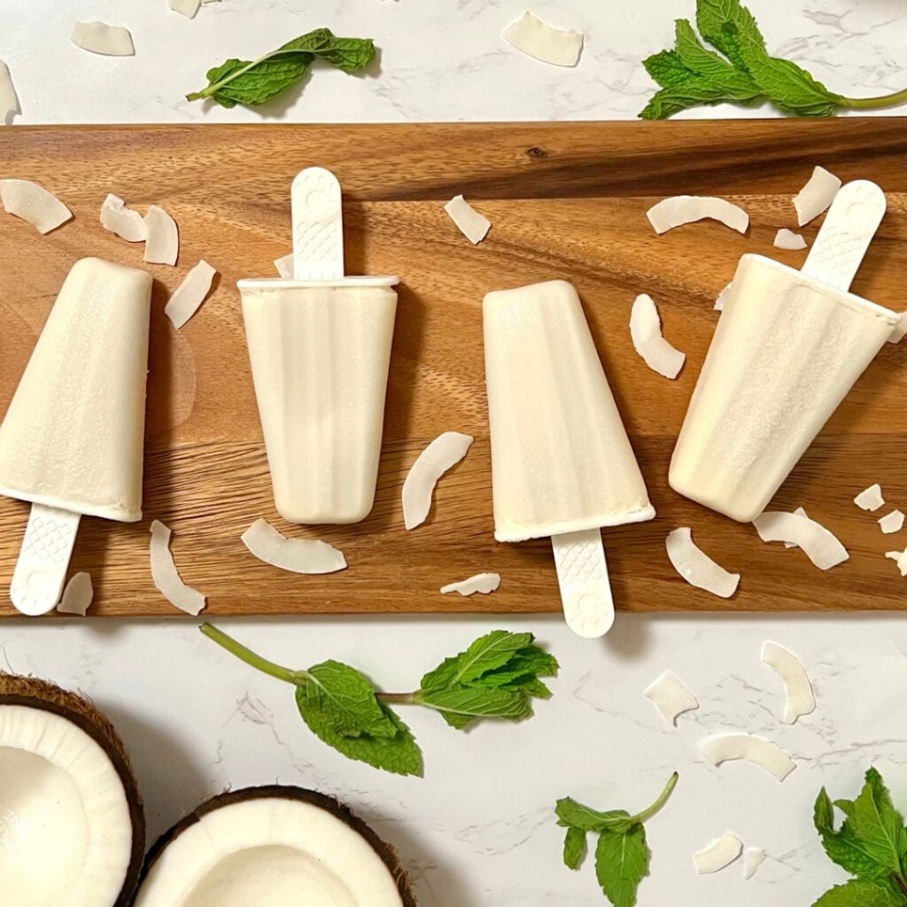 Limber de Coco, coconut popsicles