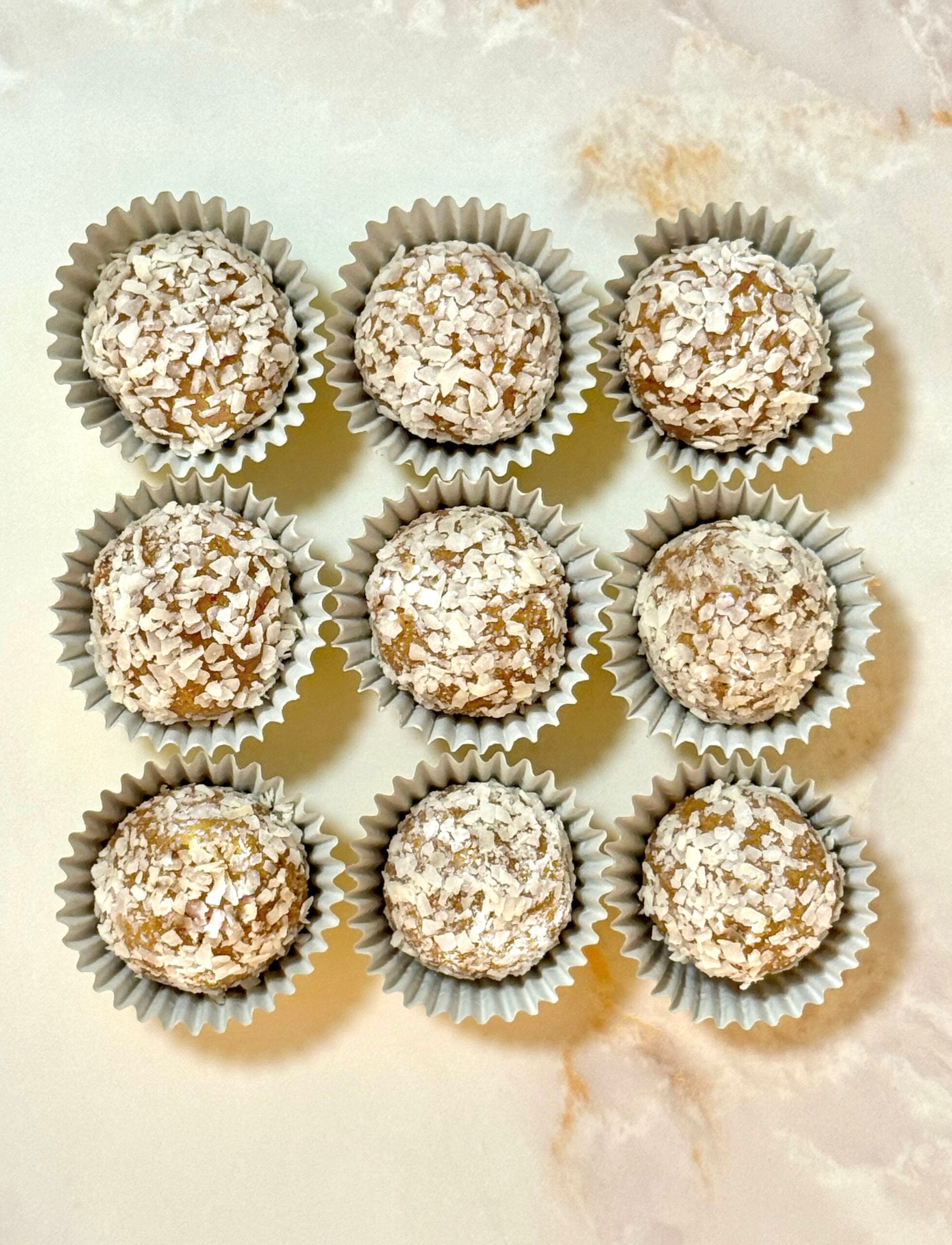 Coquito Bites, Coconut Rum Balls