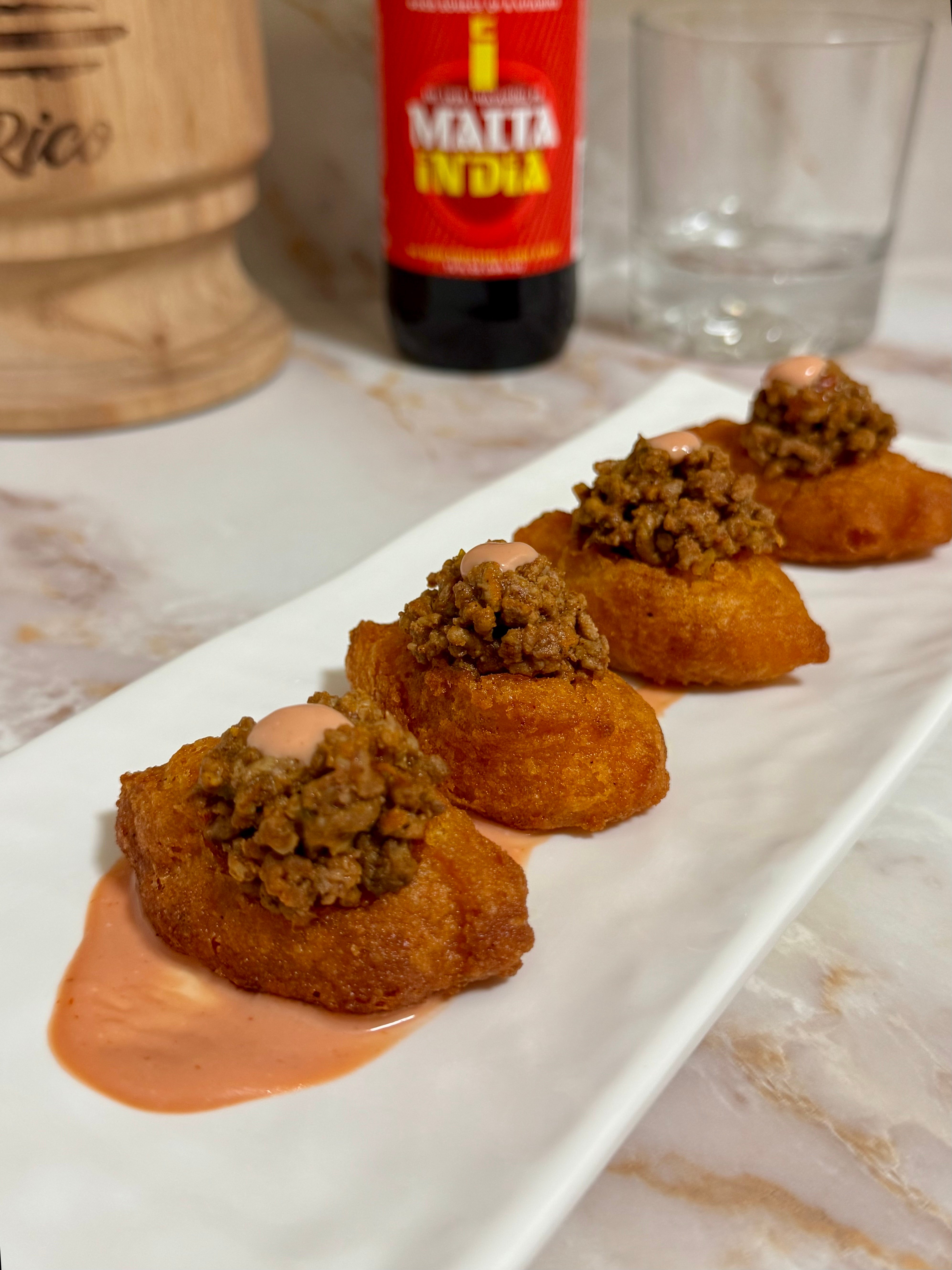 mini alcapurrias de yuca