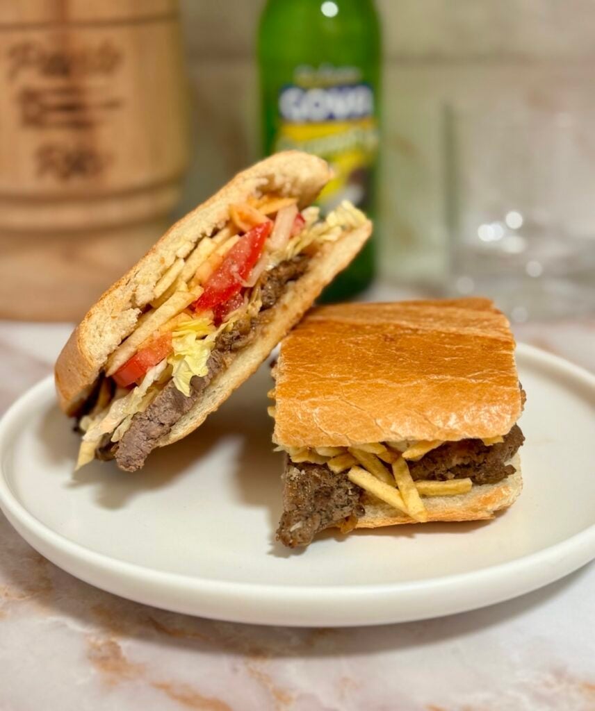 Pan con Bistec