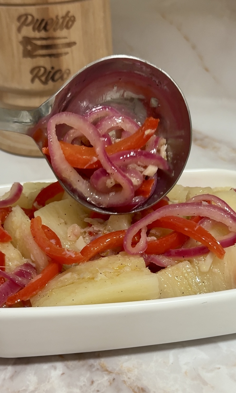 yuca con mojo