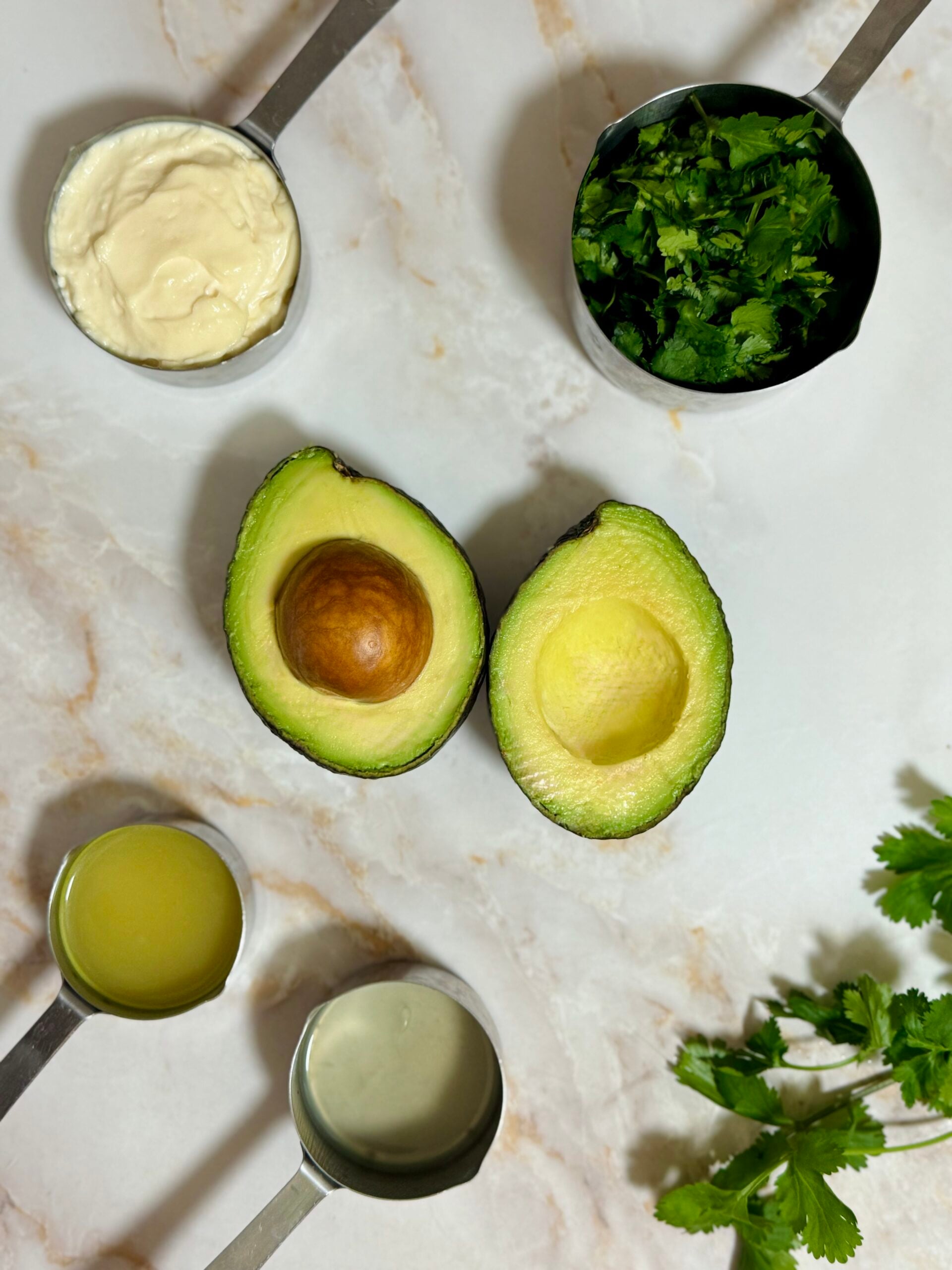 avocado crema ingredients